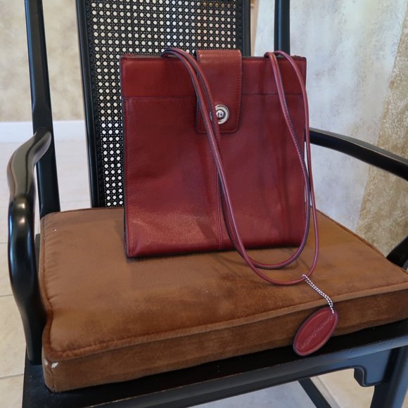 Wilson's genuine leather handbag - Picture 1 of 6